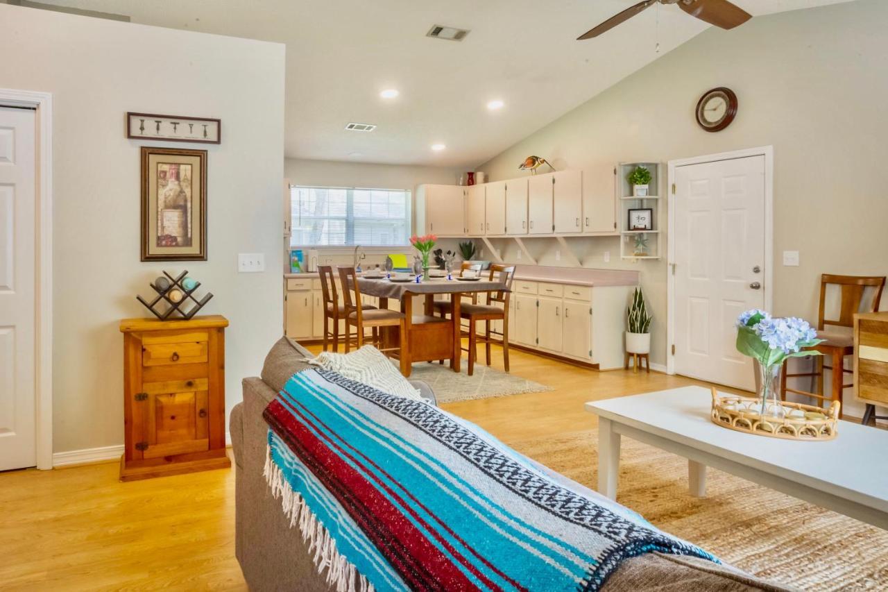 Life'S A Breeze! Updated 3B Home 10 Min To Beach! กัลฟ์บรีซ ภายนอก รูปภาพ